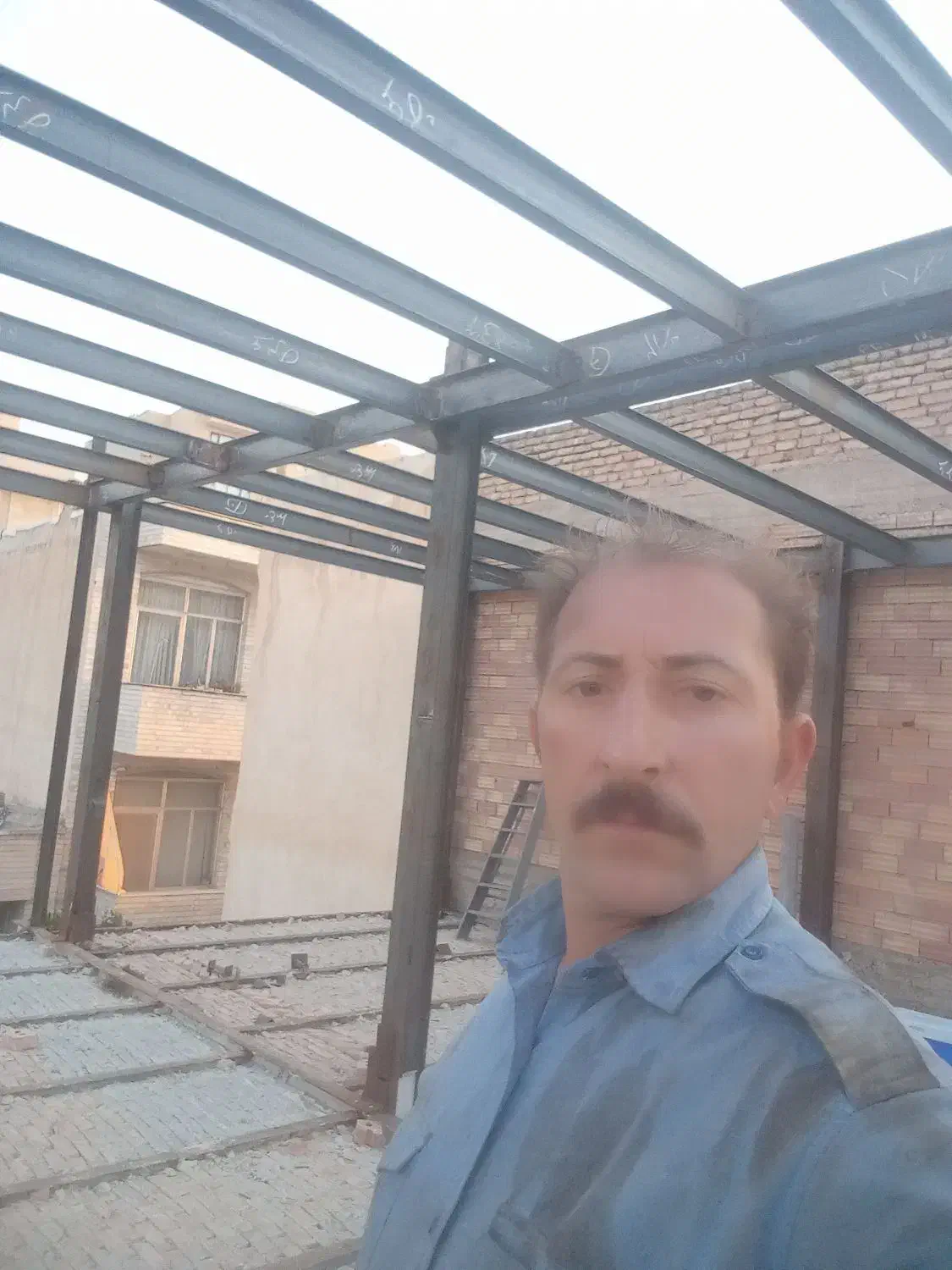 جوشکار اسکلت|خدمات پیشه و مهارت|تبریز, |دیوار