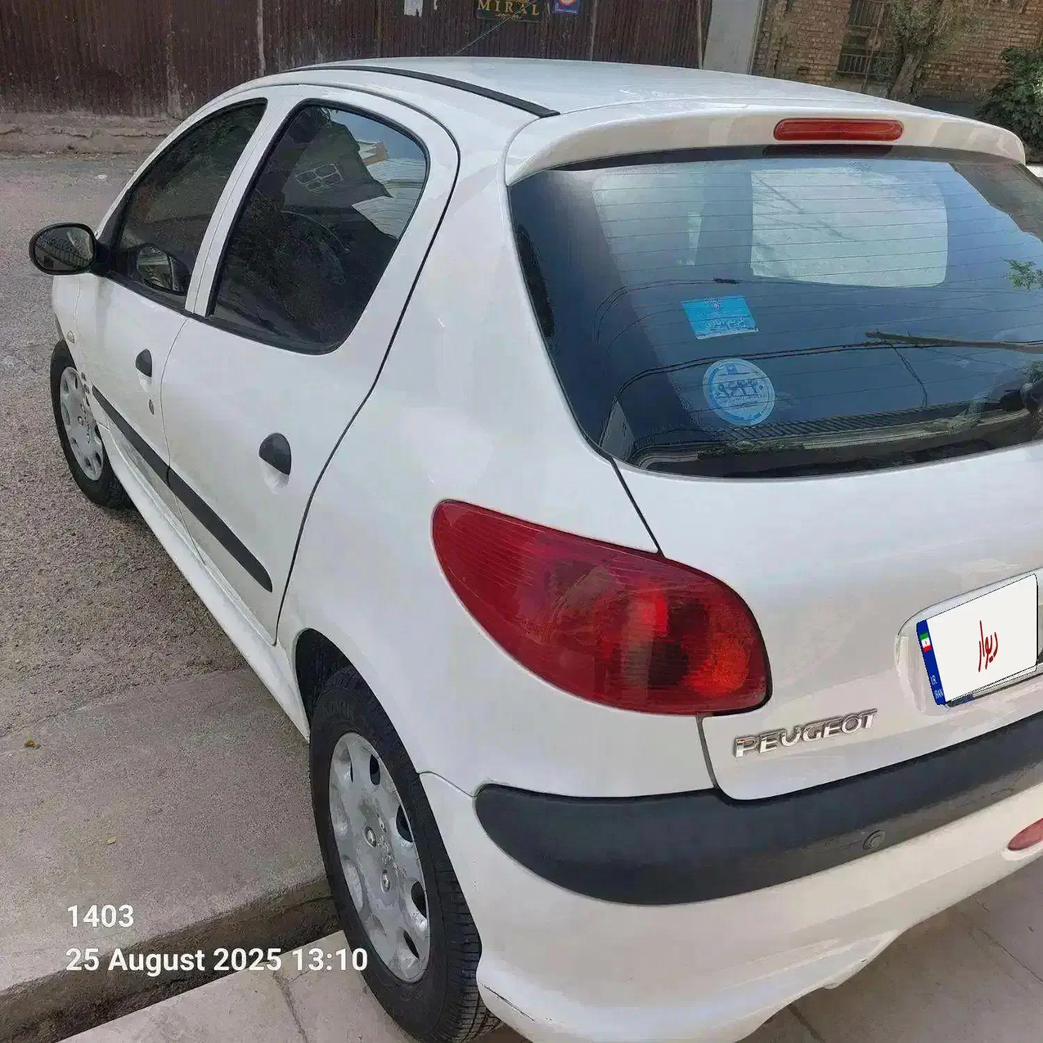 پژو ۲۰۶ مدل ۹۵ کم کار،بسیار تمیز و کارمندی|خودرو سواری و وانت|گنبد کاووس, |دیوار