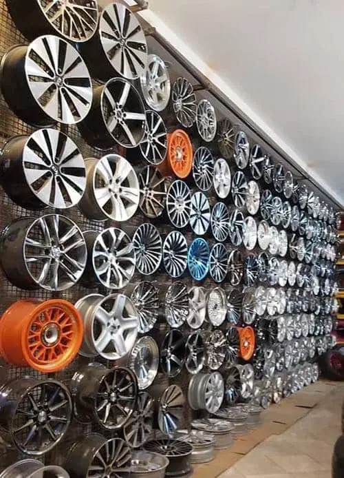 انواع رینگ اسپرت شرکتی وخارجی به قیمت کارخانه|قطعات یدکی و لوازم جانبی|شیراز, گلکوب|دیوار