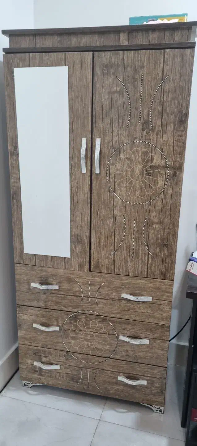 کمد|جاکفشی، کمد، دراور|بندرعباس, |دیوار