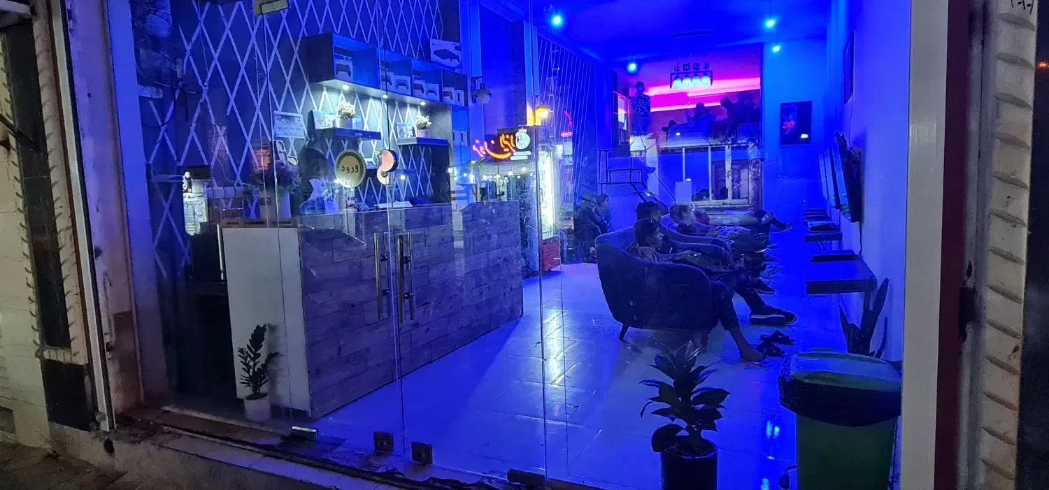 نیازمند همکار خانم در کافه گیم هستیم|استخدام خدمات فروشگاه و رستوران|بندر کنگان, |دیوار