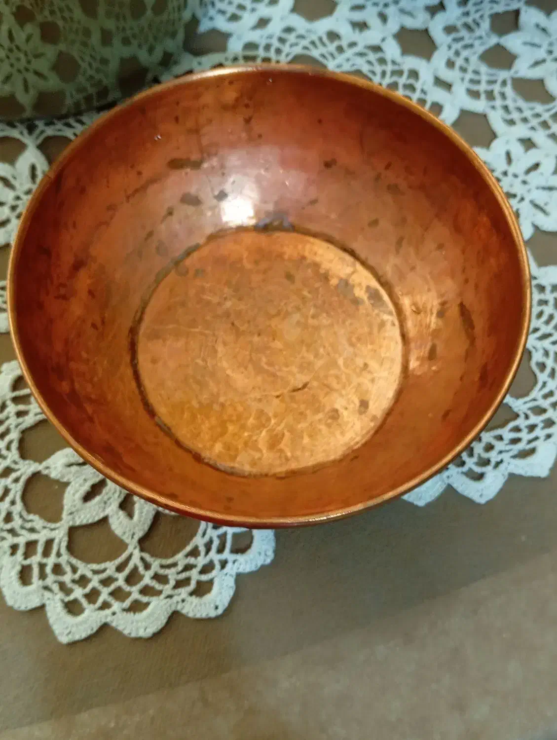 کاسه مسی|کلکسیون اشیاء عتیقه|ورامین, ورامین|دیوار