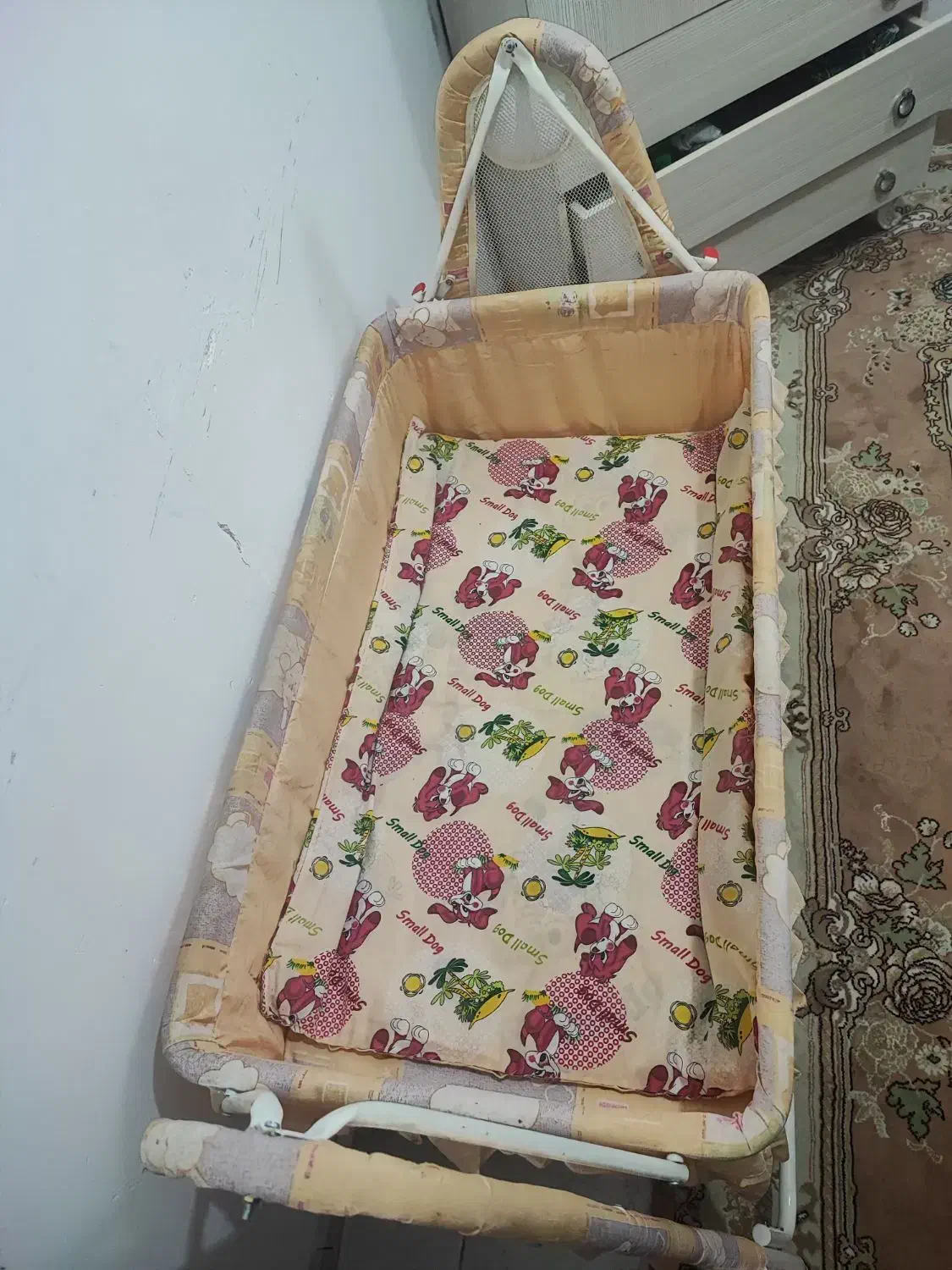 تخت خواب کودک گهواره ای و کریر|تخت و صندلی بچه|نهاوند, |دیوار