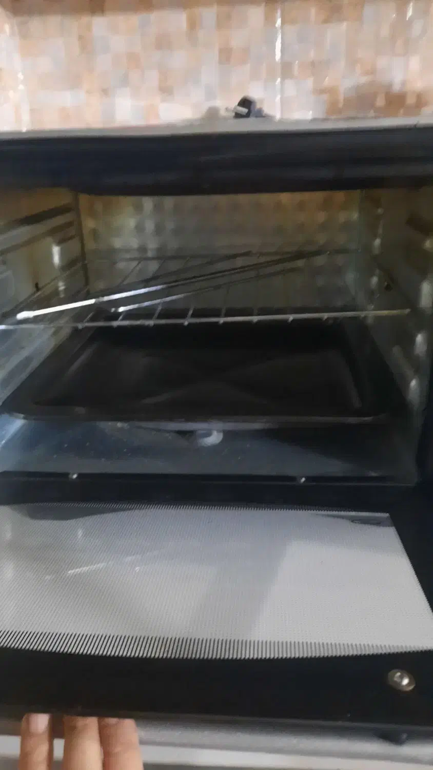 توستر.|اجاق گاز و لوازم برقی پخت‌وپز|اصفهان, کلمان|دیوار