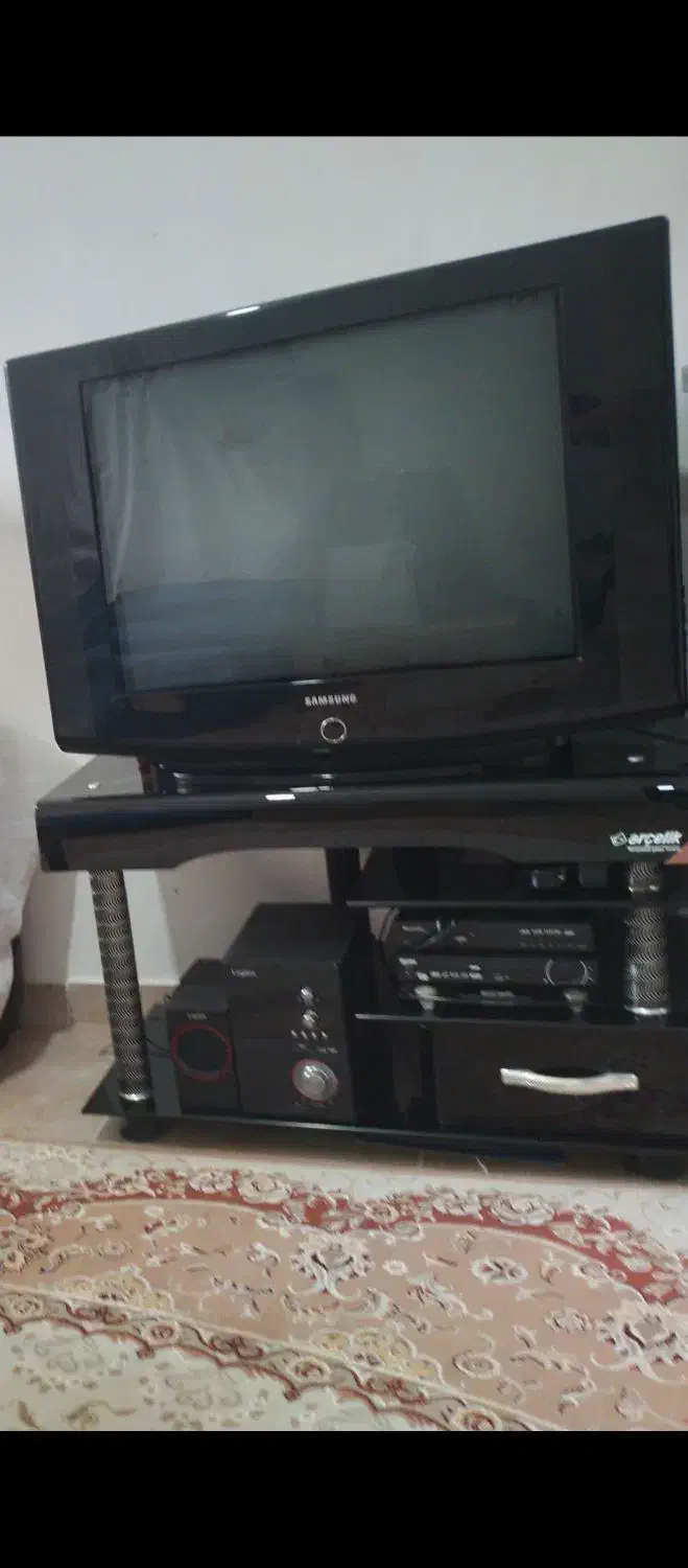 تلویزیون و زیر تلویزیونی فروشی|تلویزیون و پروژکتور|املش, |دیوار