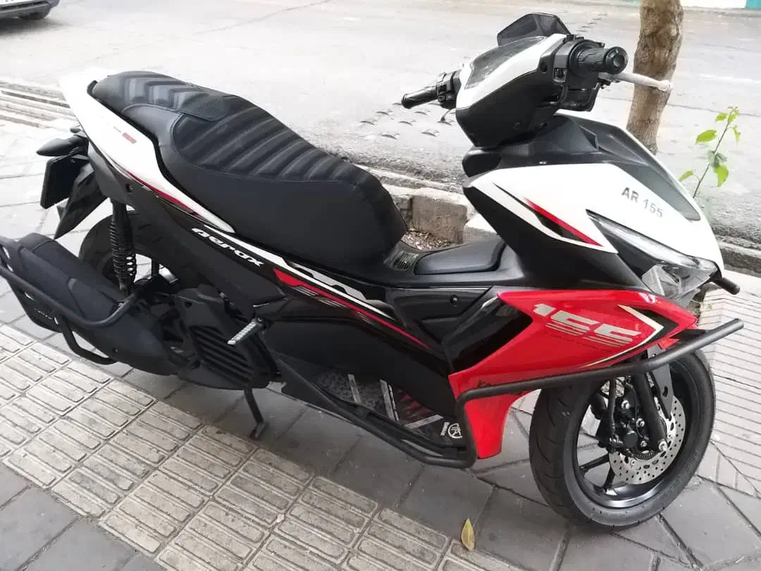 یاماها آیروکس ((اصل تایلندی))سوئیچ|موتورسیکلت|تهران, نارمک|دیوار