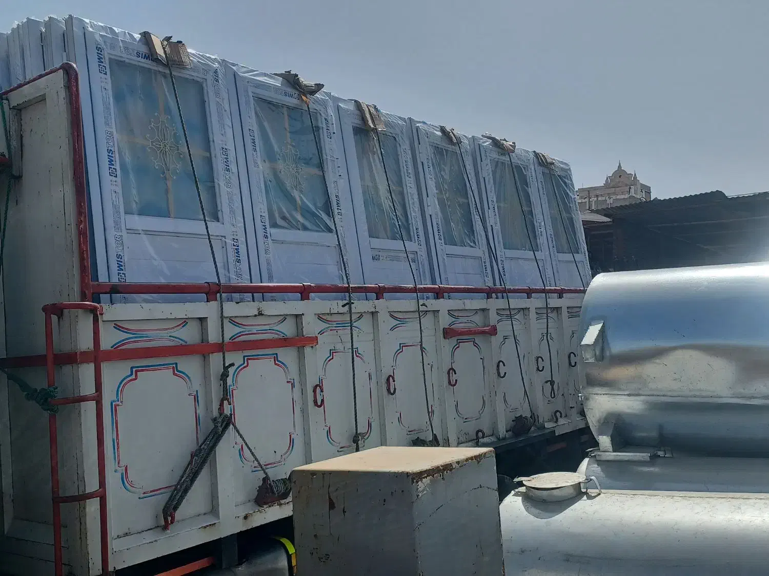 درب و پنجره سروری|مصالح و تجهیزات ساختمان|سرپل ذهاب, |دیوار