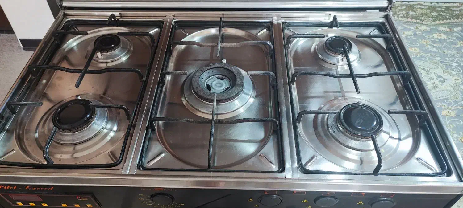 فروش اجاق گاز پنج شعله فر دار پیلوت|اجاق گاز و لوازم برقی پخت‌وپز|صدرا-فارس, فاز ۱|دیوار