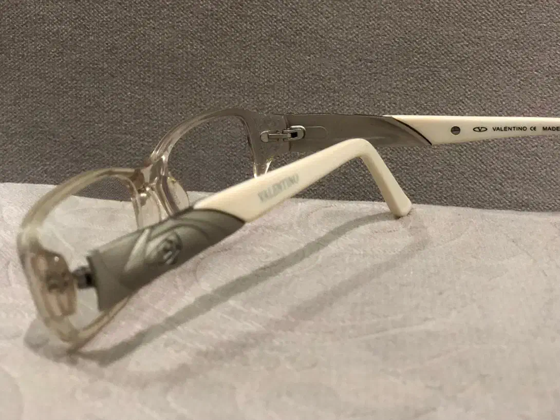 عینک کریستالی ایتالیایی|بدلیجات|تهران, نارمک|دیوار