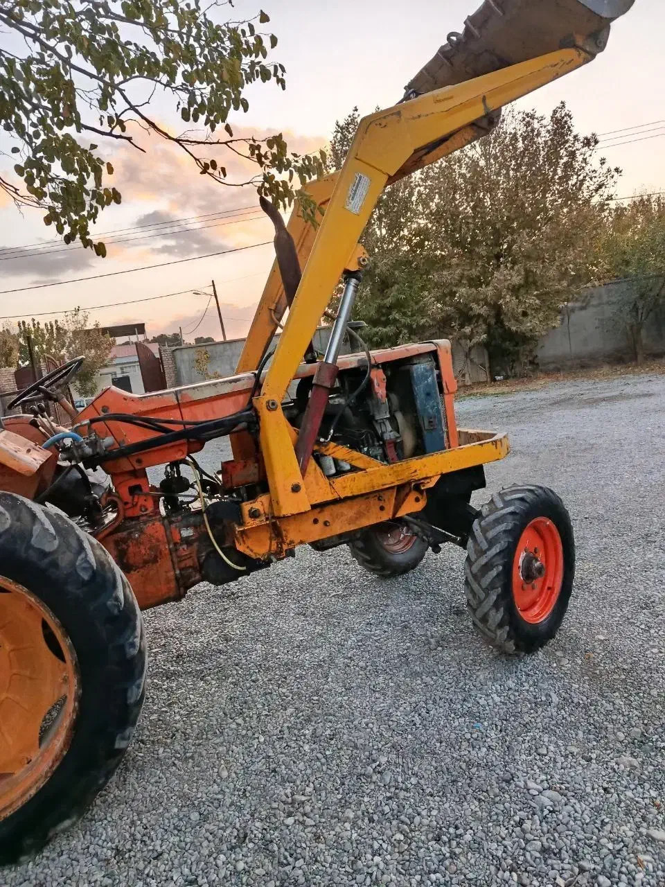 تراکتور رومانی بیل دار|خودرو سنگین|مشهد, میان ولایت|دیوار