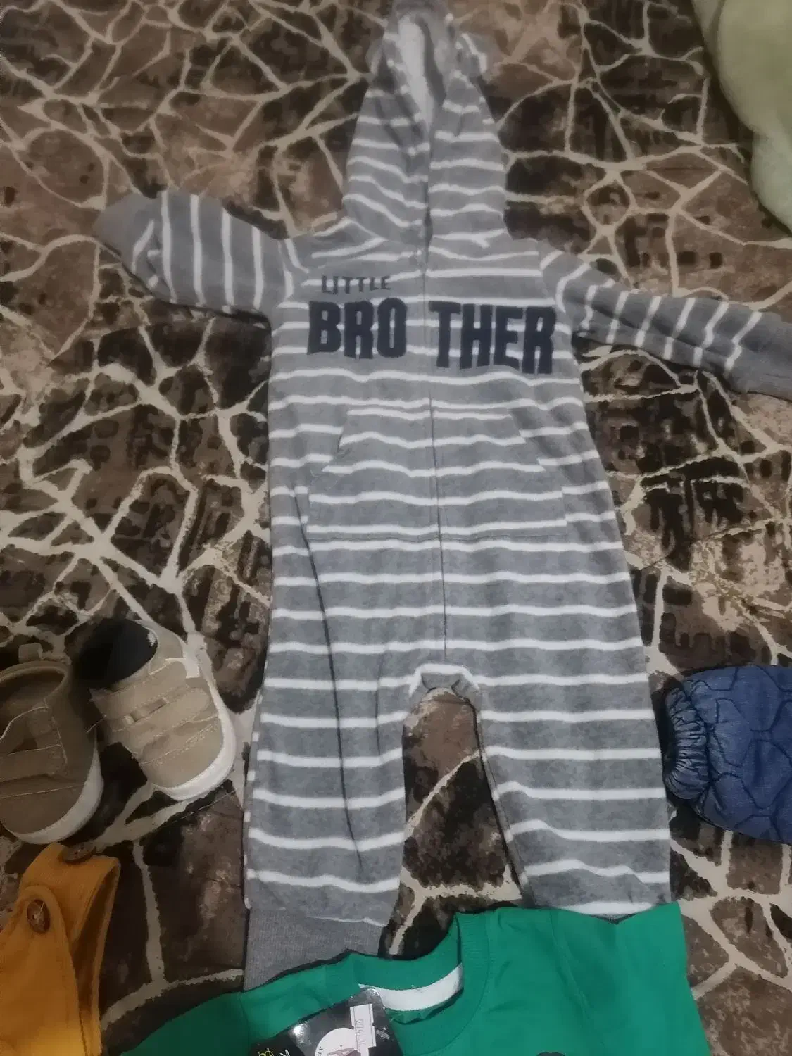 لباس نوزادی تا یکسال و پشه بند|کفش و لباس بچه|شیراز, عادل آباد|دیوار