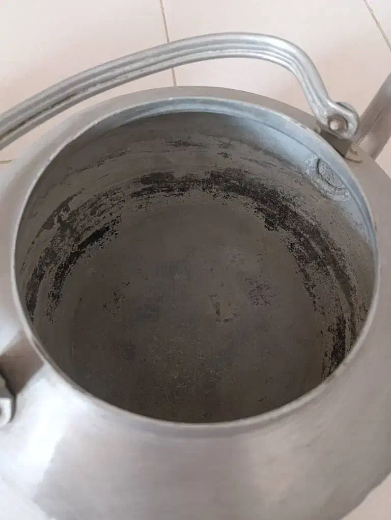 کتری بزرگ|قوری، کتری، قهوهساز دستی|اسلامشهر, شهرک محمدیه|دیوار