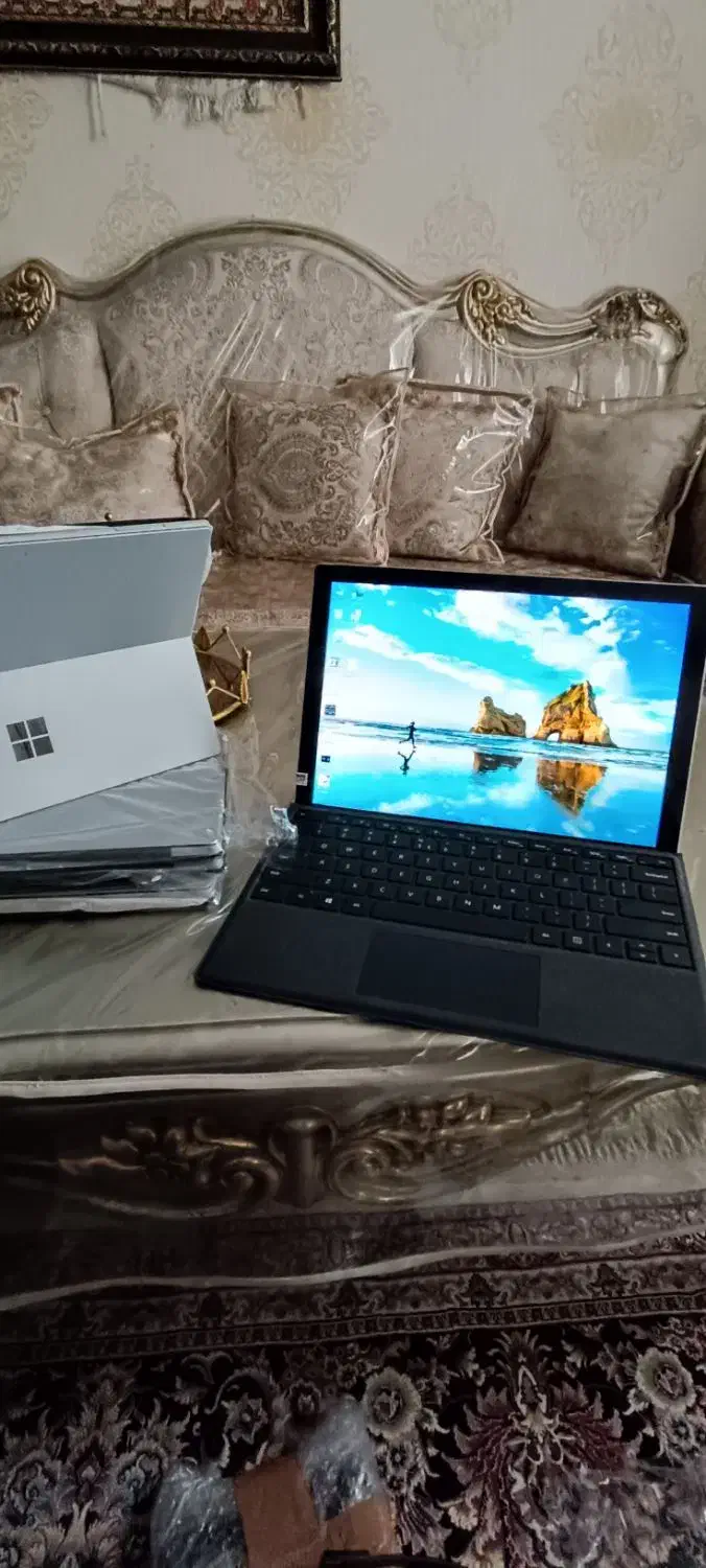 surfacepro5صفحه لمسی|رایانه همراه|تهران, فلسطین (میدان انقلاب)|دیوار