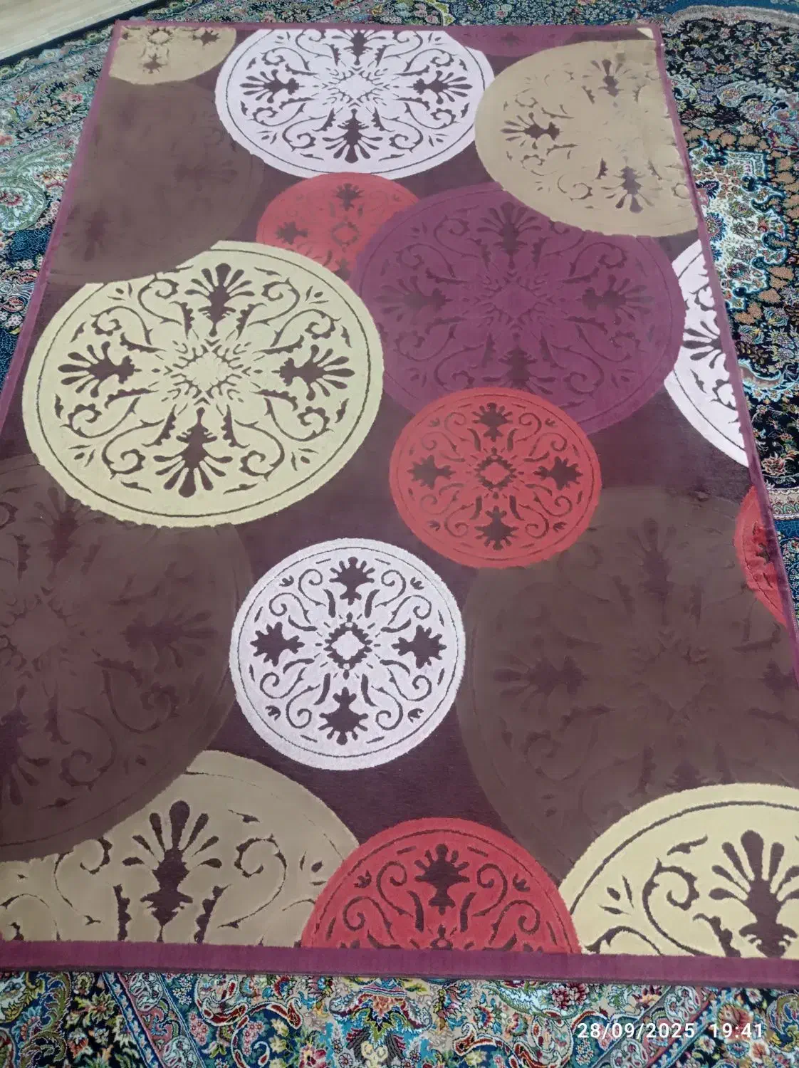 گلیم فرش اتاق خواب و آشپزخانه|گلیم، جاجیم، گبه|قرچک, زیبا شهر|دیوار