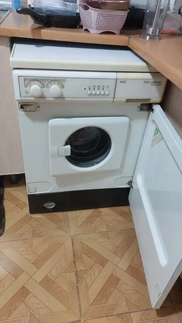 لباسشویی 2درب AEG|ماشین لباسشویی و خشک‌کن لباس|تهران, تهرانسر مرکزی|دیوار