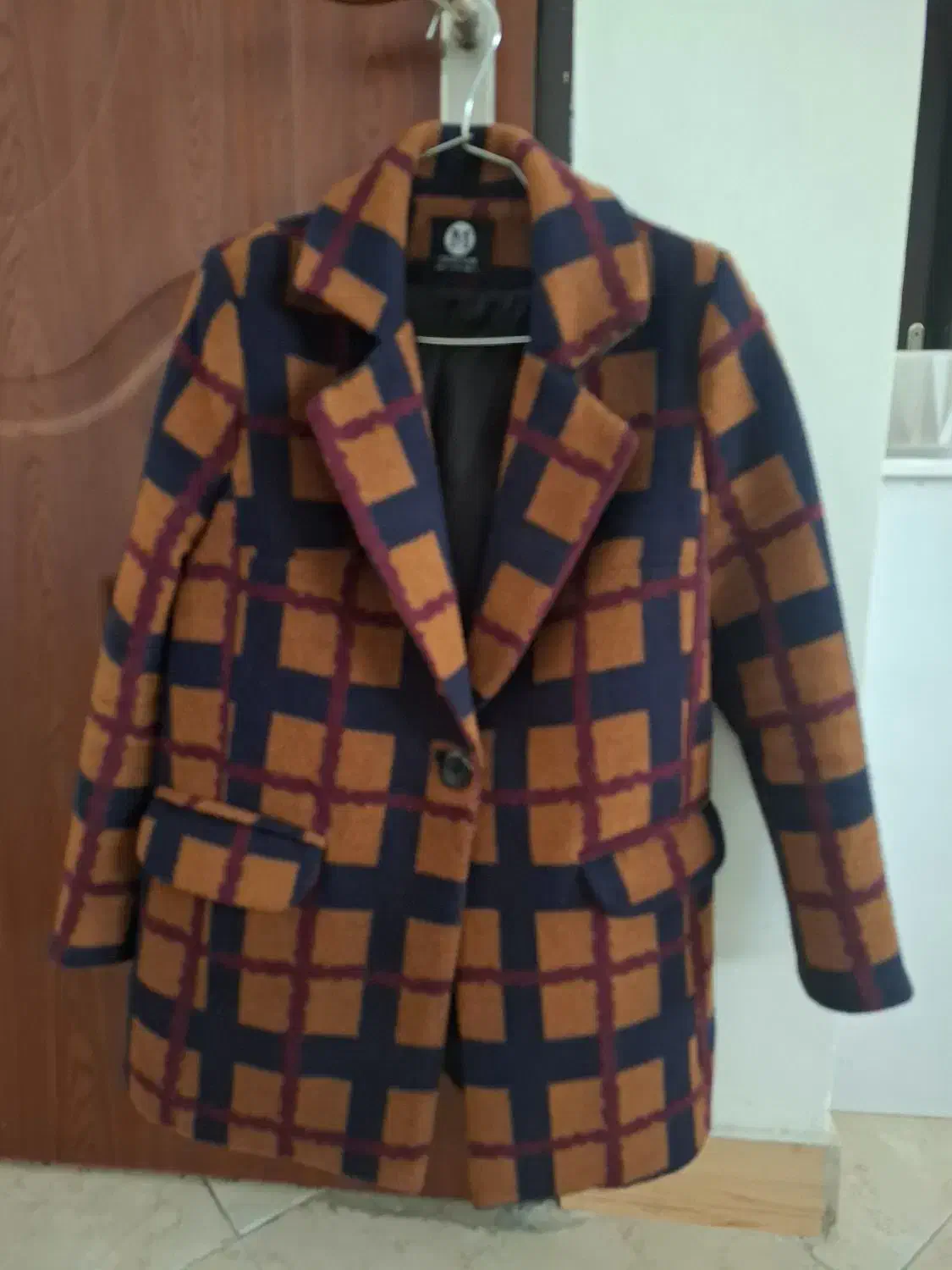 پالتو و مانتو پاییزی و مانتو مجلسی ۳تاش باهم|لباس|گرمدره, |دیوار