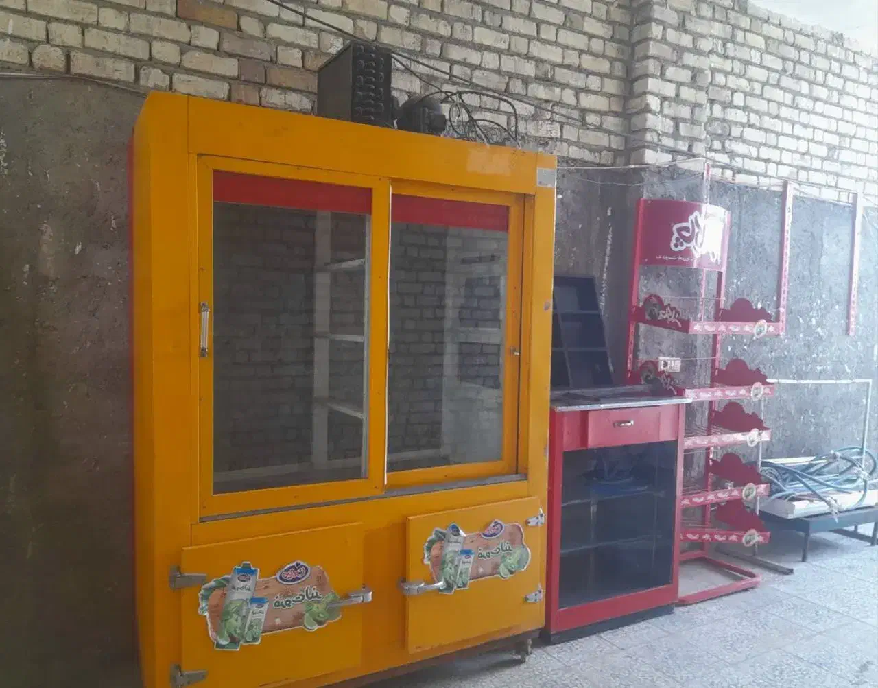 ۲عدد یخچال فروشگاهی|فروشگاه و مغازه|آران و بیدگل, |دیوار