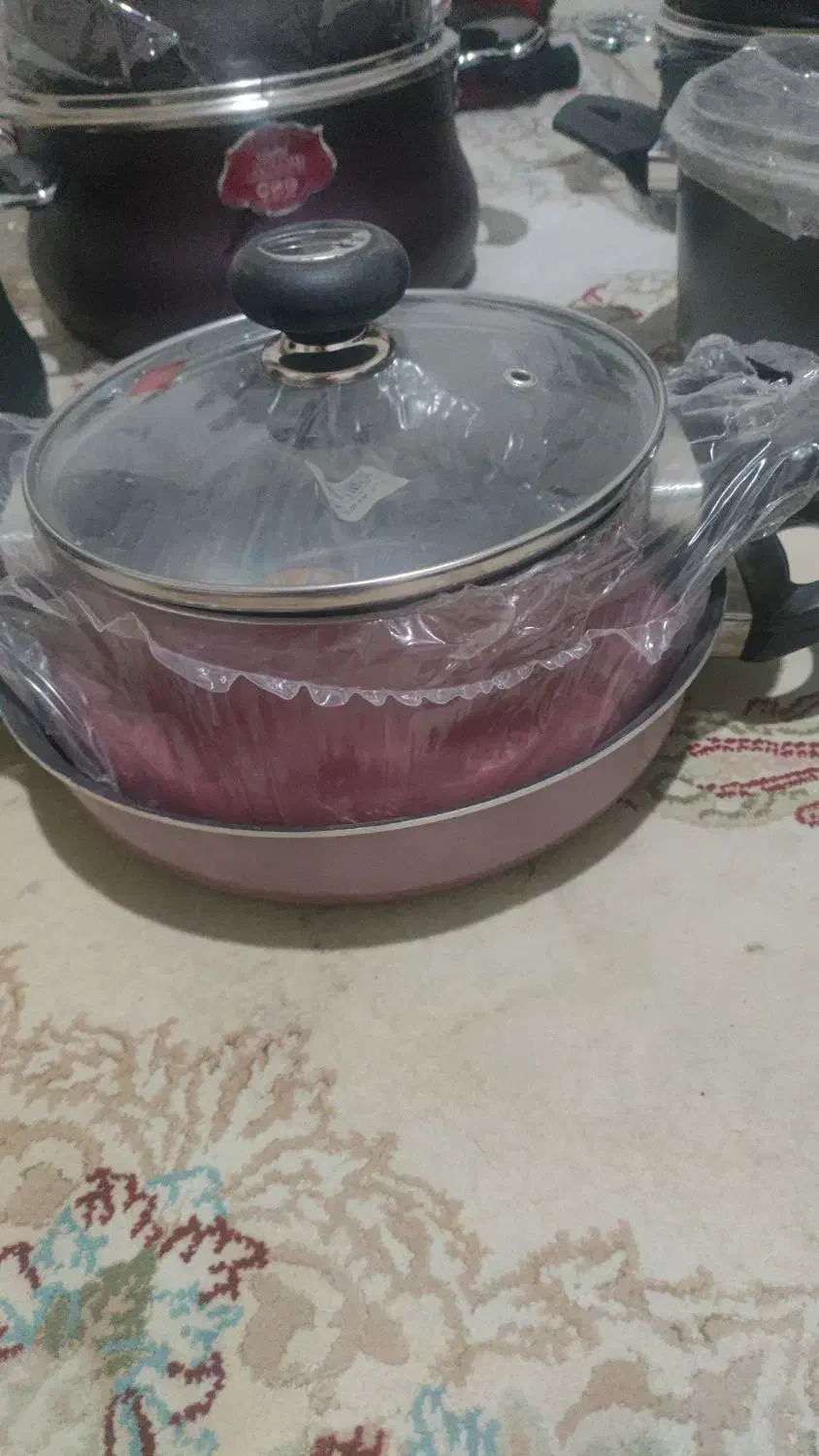 قابله|ظروف پخت‌وپز|تهران, آهنگ|دیوار