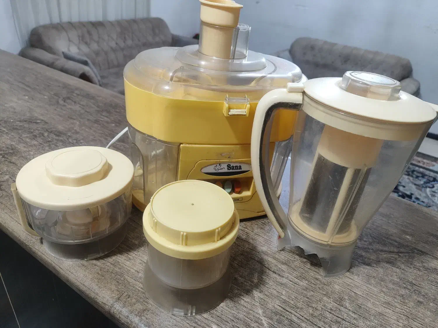 آبمیوه گیری ۴کاره|آبمیوهگیر و آبمرکباتگیر|پاکدشت, پاکدشت (مامازند)|دیوار