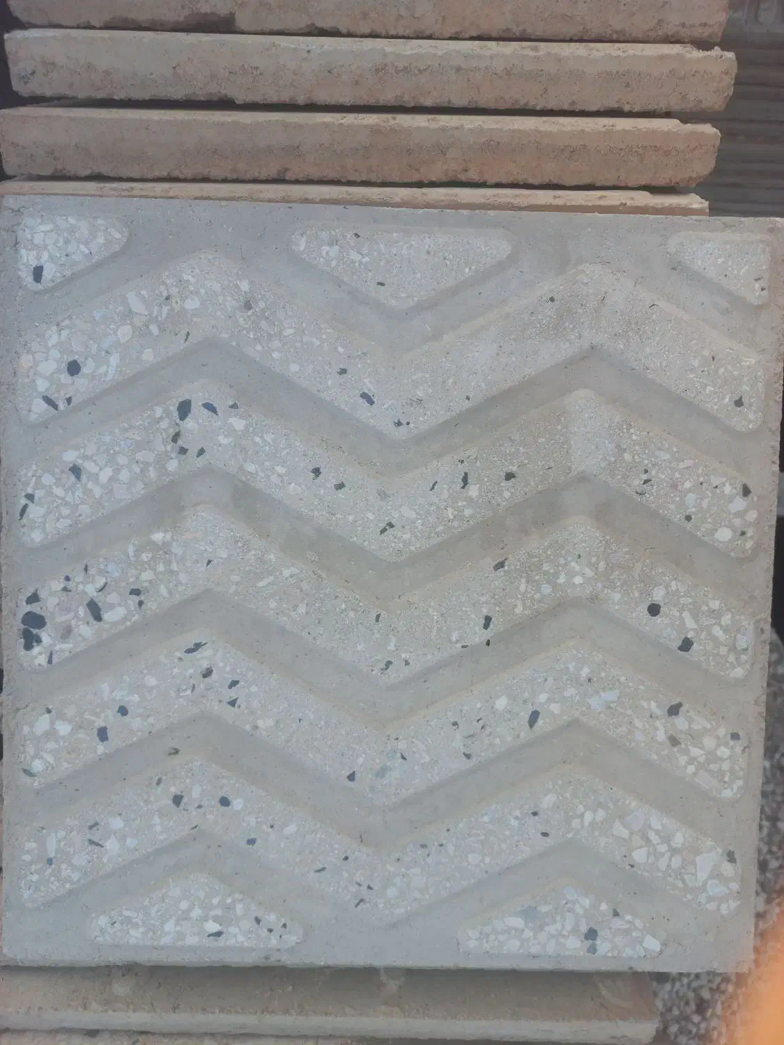 درود.فروش موزائیک حیاطی اتاقی وپشت بامی ابعاد30*30|مصالح و تجهیزات ساختمان|یزد, |دیوار