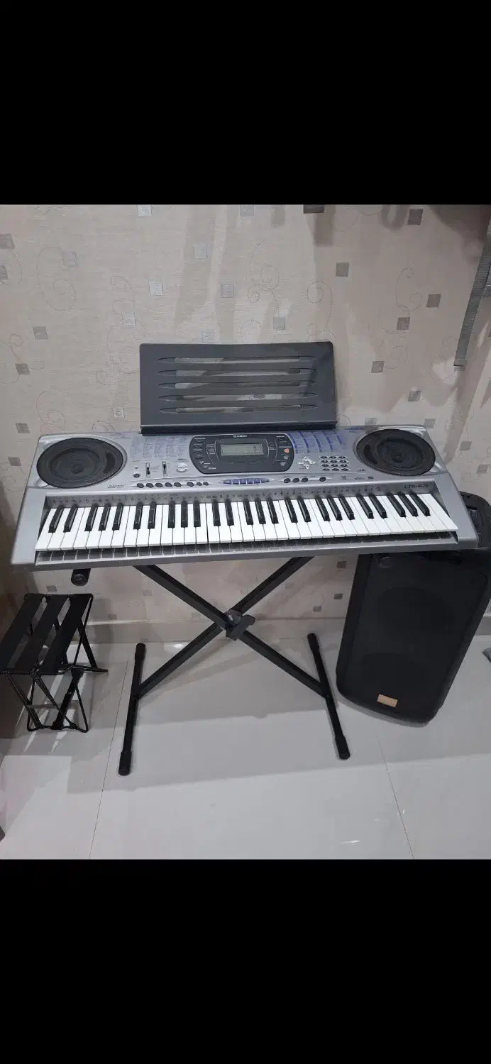 کیبورد|پیانو، کیبورد، آکاردئون|اراک, |دیوار