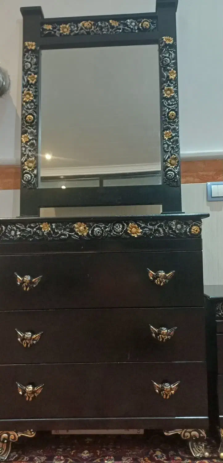 سرویس تخت مشکی|تخت و سرویس خواب|آذرشهر, |دیوار