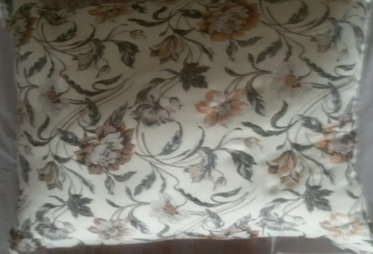 پشتی|پشتی|خمینی‌شهر, |دیوار