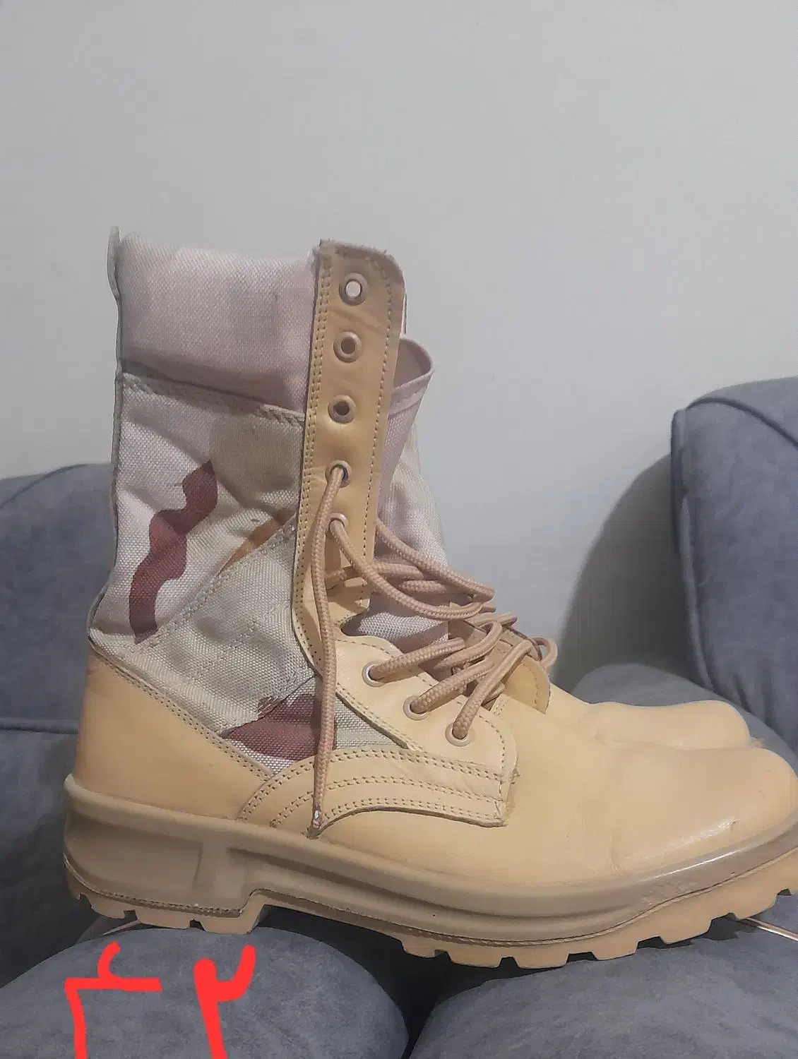 لباس نظامی ،پوتین|لباس|دهلران, |دیوار