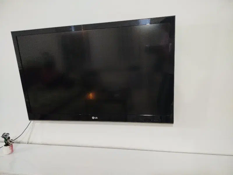 تلویزیون ال جی|تلویزیون و پروژکتور|خاوه, |دیوار