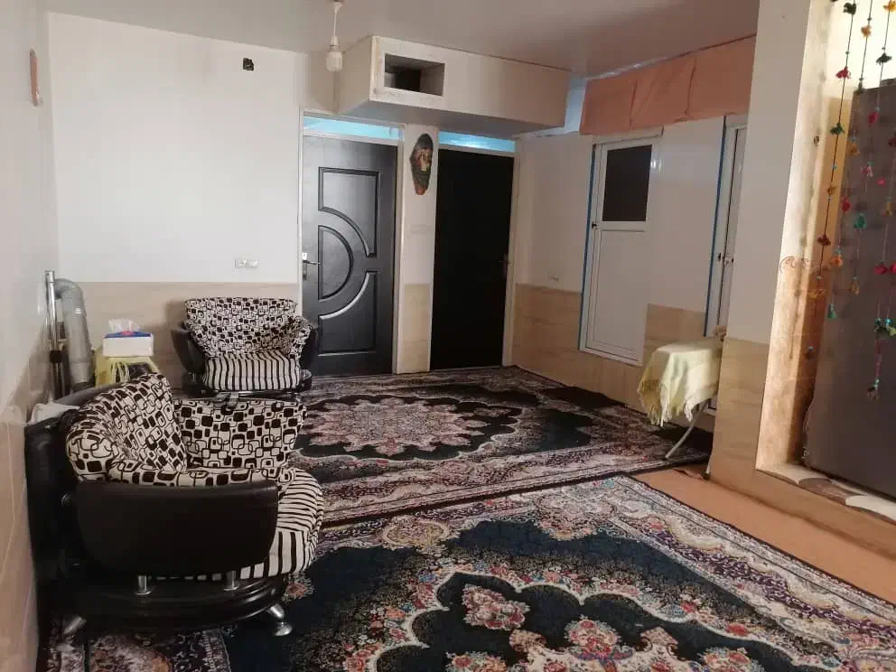 رهن کامل منزل شیک مرتب|اجارهٔ خانه و ویلا|شیراز, شهرک مهدی‌آباد|دیوار