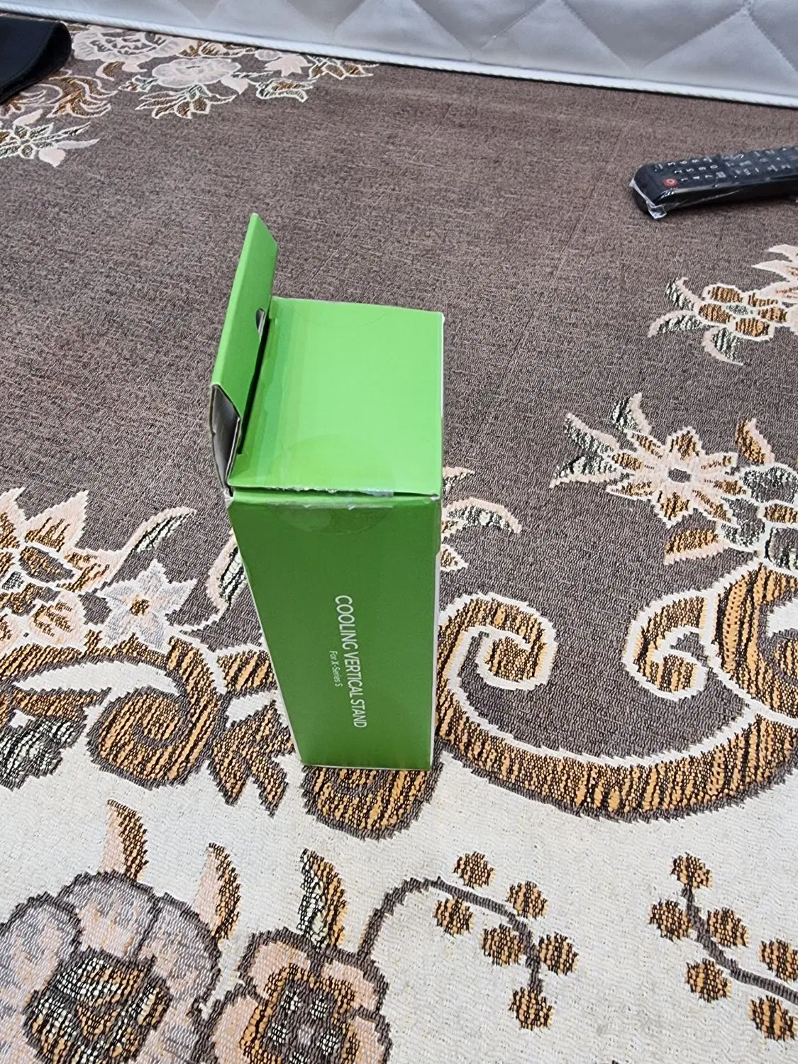فن خنک کننده Xbox Series S|کنسول، بازی ویدئویی و آنلاین|قم, دروازه چوبی|دیوار