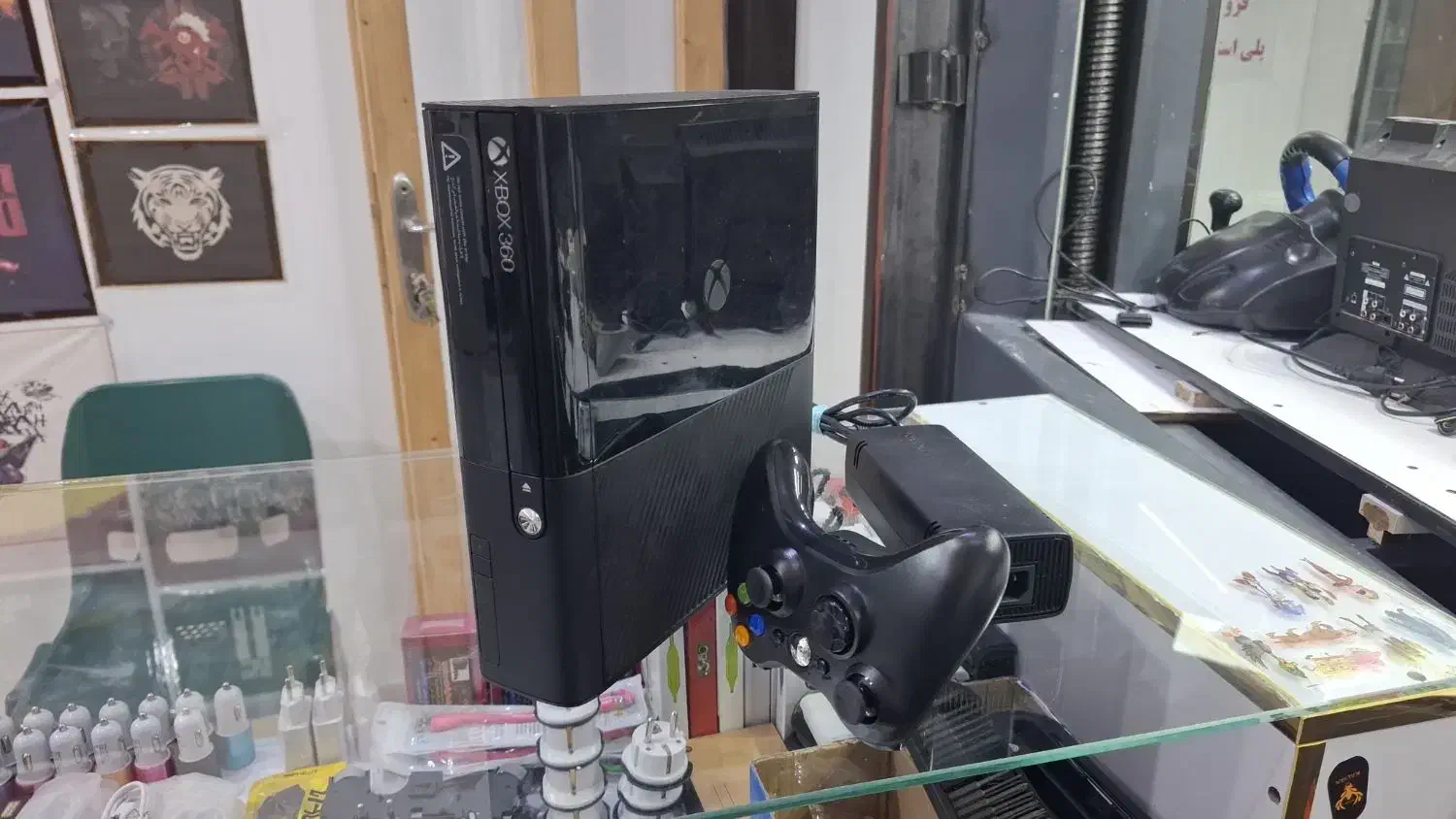 ایکس باکس360 سوپر اسلیم|کنسول، بازی ویدئویی و آنلاین|قروه, |دیوار