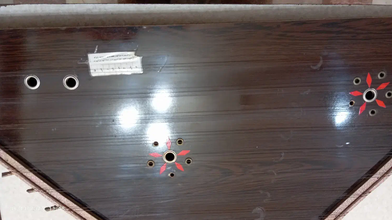 سنتور|سازهای سنتی|مراغه, |دیوار