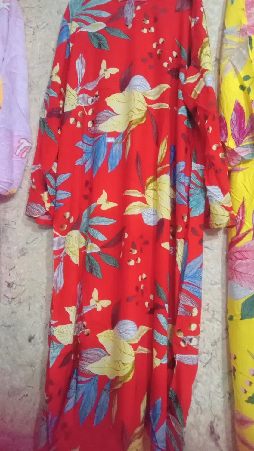 بوتیک مروارید|لباس|چمران, |دیوار