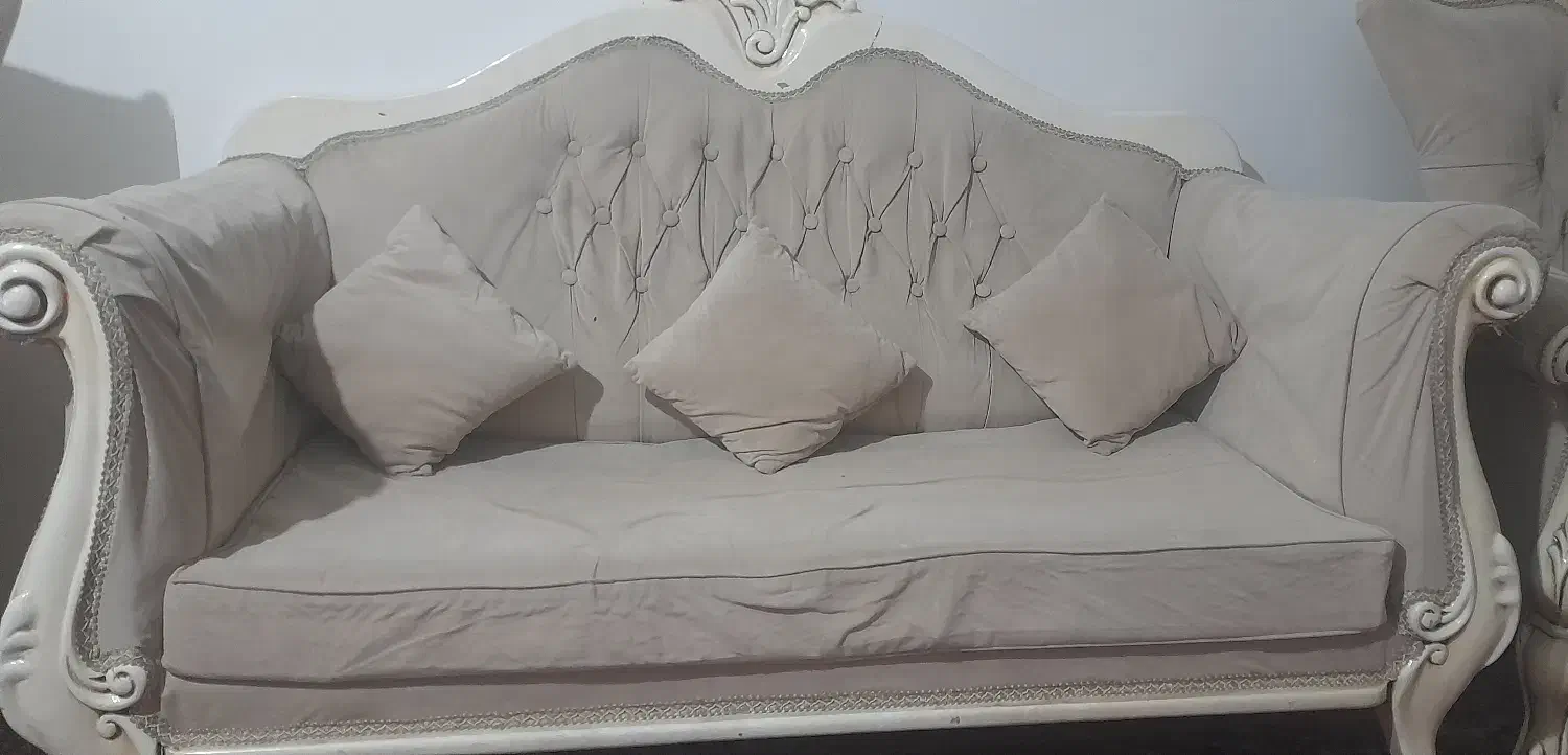 مبل|مبلمان خانگی و میز عسلی|عجب شیر, |دیوار