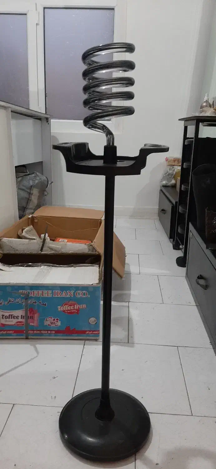 آیینه چراغدار با استند پایه ،ترولی ،تخته وایت برد|آرایشگاه و سالنهای زیبایی|تهران, سلسبیل شمالی|دیوار