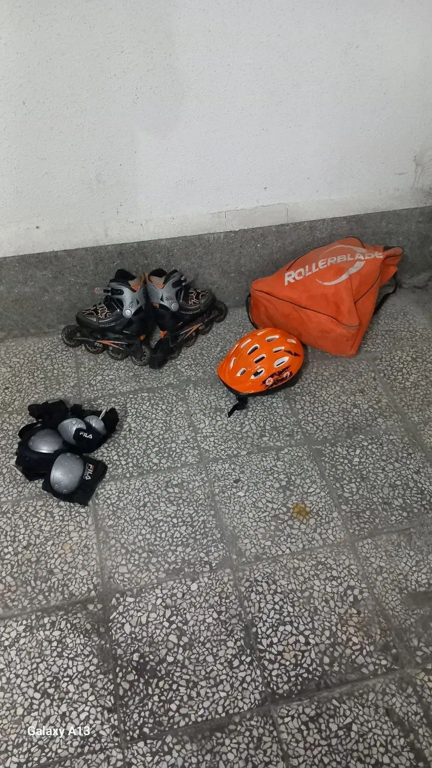 اسکیت rollerblade|دوچرخه، اسکیت، اسکوتر|کرج, شهرک سپهر|دیوار