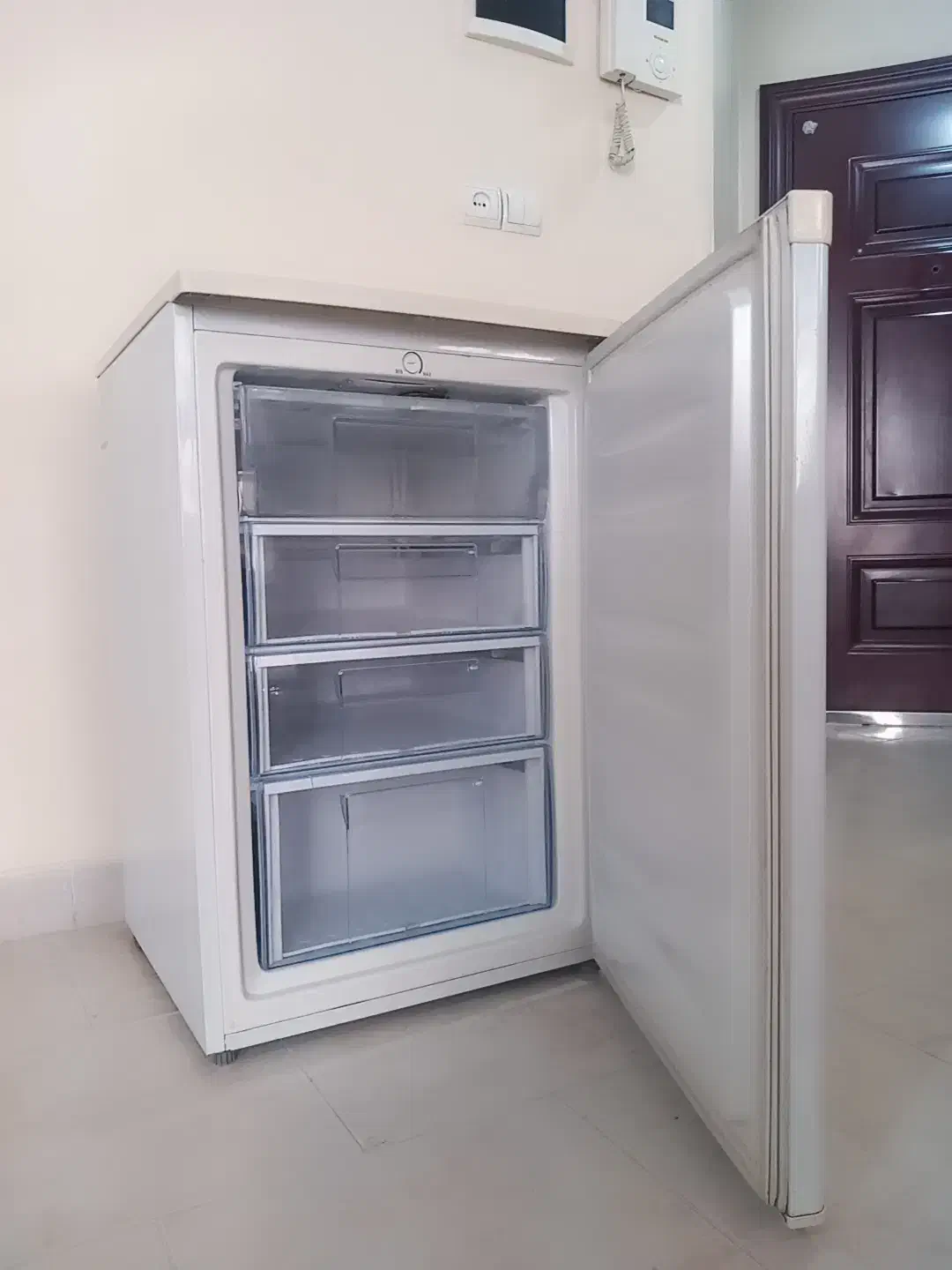 فریزر هتلی کوچیک مایدیا|یخچال و فریزر|هشتگرد, مدرس|دیوار