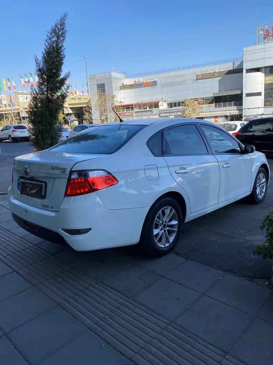 برلیانسh330 مدل۹۷ اتومات|خودرو سواری و وانت|تهران, مرزداران|دیوار