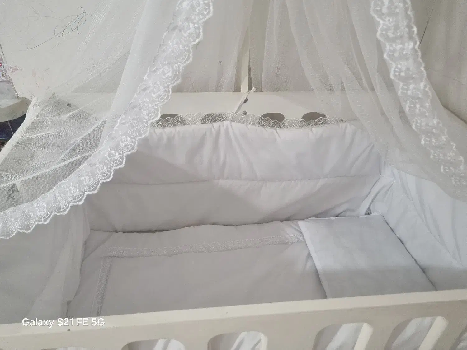 گهواره کودک|تخت و صندلی بچه|لاهیجان, شهرک سلمان فارسی|دیوار