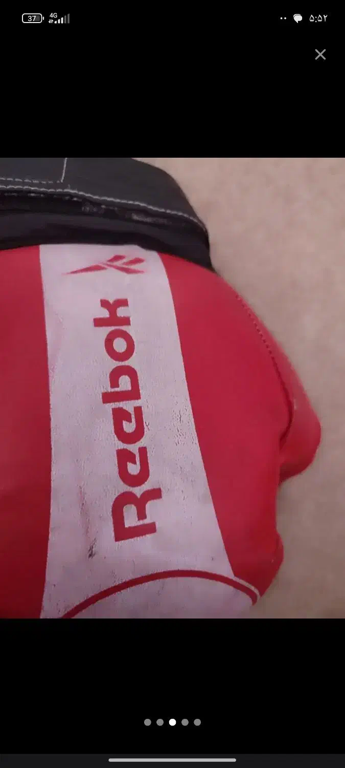 دو عدد دستکش بوکس بزرگانه و بچه گانه|تجهیزات ورزشی|پردیس, فاز ۱|دیوار