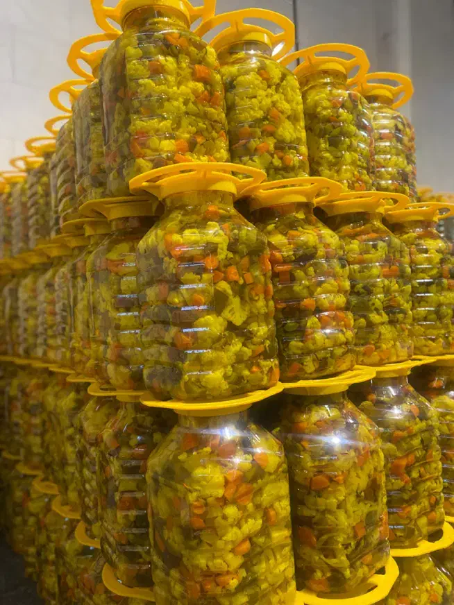 ترشی مخلوط مخصوص ۱۰کیلویی|عمده‌فروشی|رشت, شهرک صنعتی|دیوار