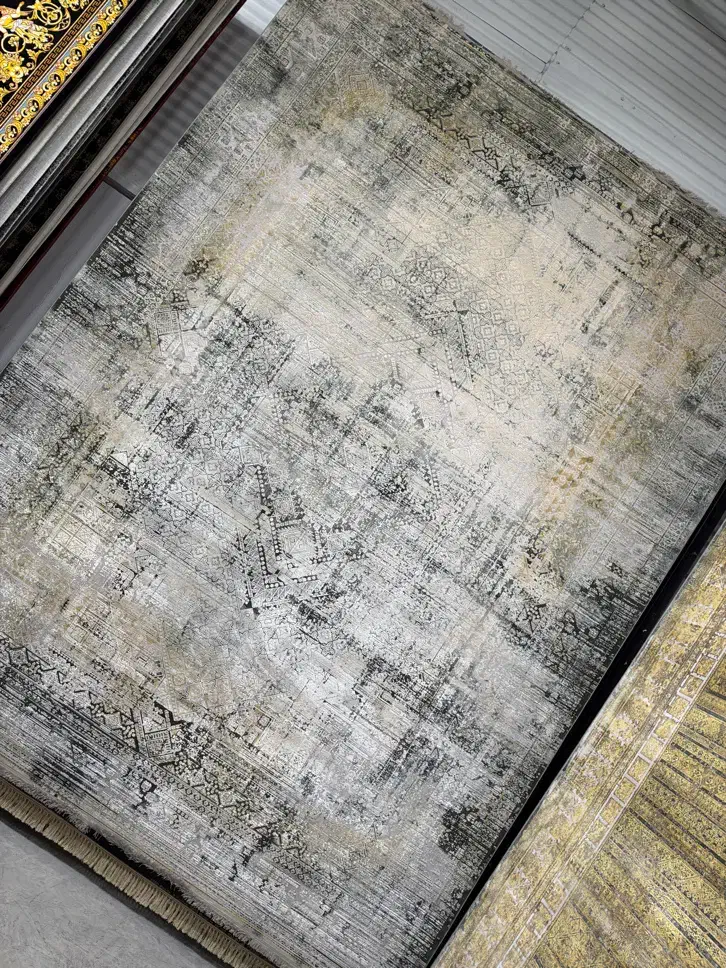 فرش خاتون لاکی۱۵۰۰شانه|فرش|شیراز, زیباشهر|دیوار