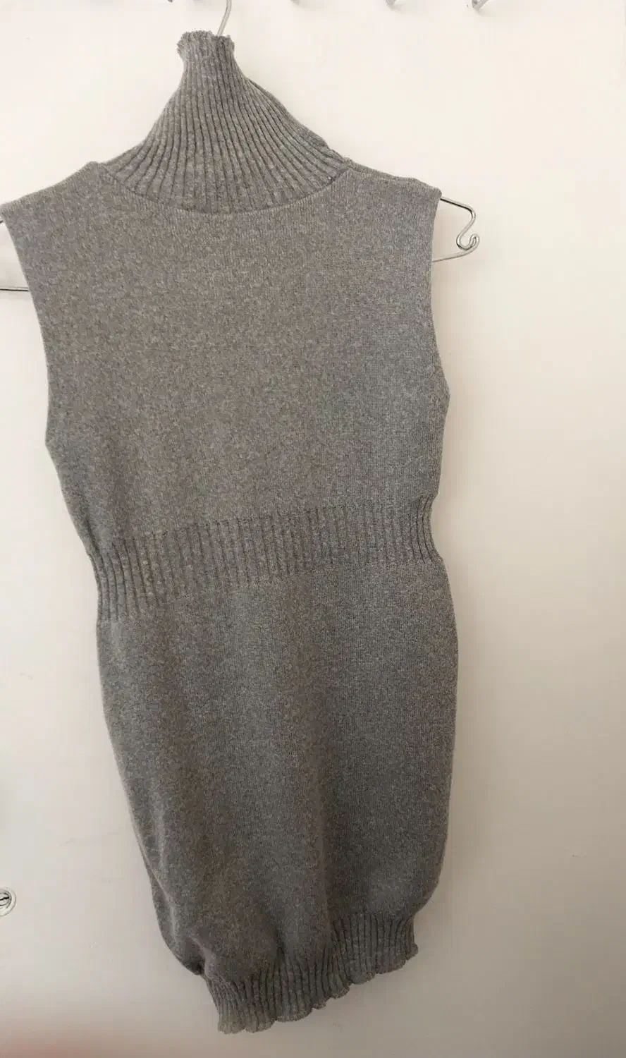 کفش|کیف، کفش، کمربند|کرج, باغستان|دیوار