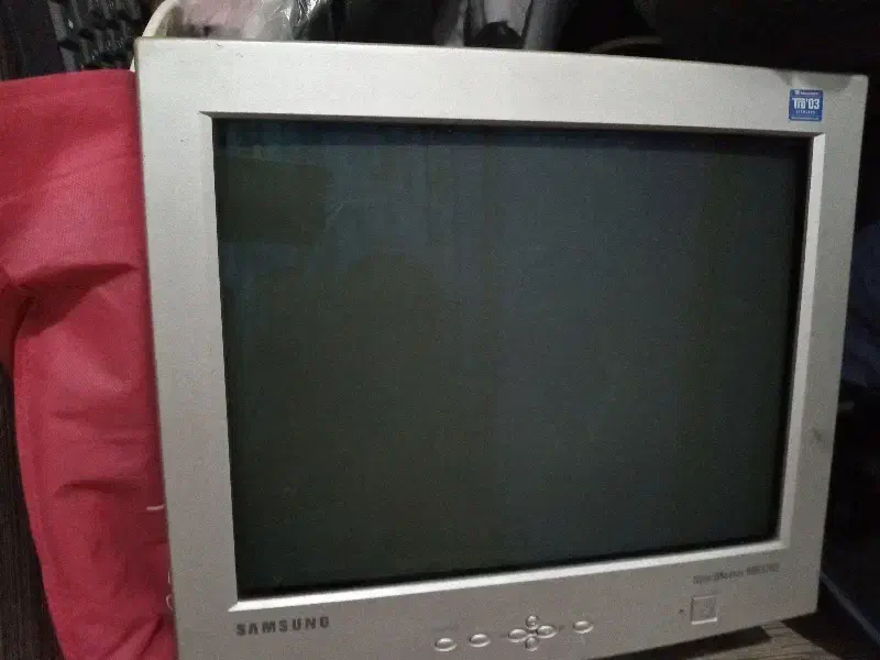 کامپیوتر|رایانه رومیزی|آمل, |دیوار