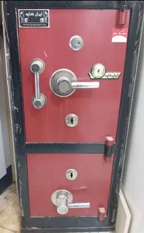 گاوصندوق|ابزارآلات|نیشابور, شهرک بسیج|دیوار