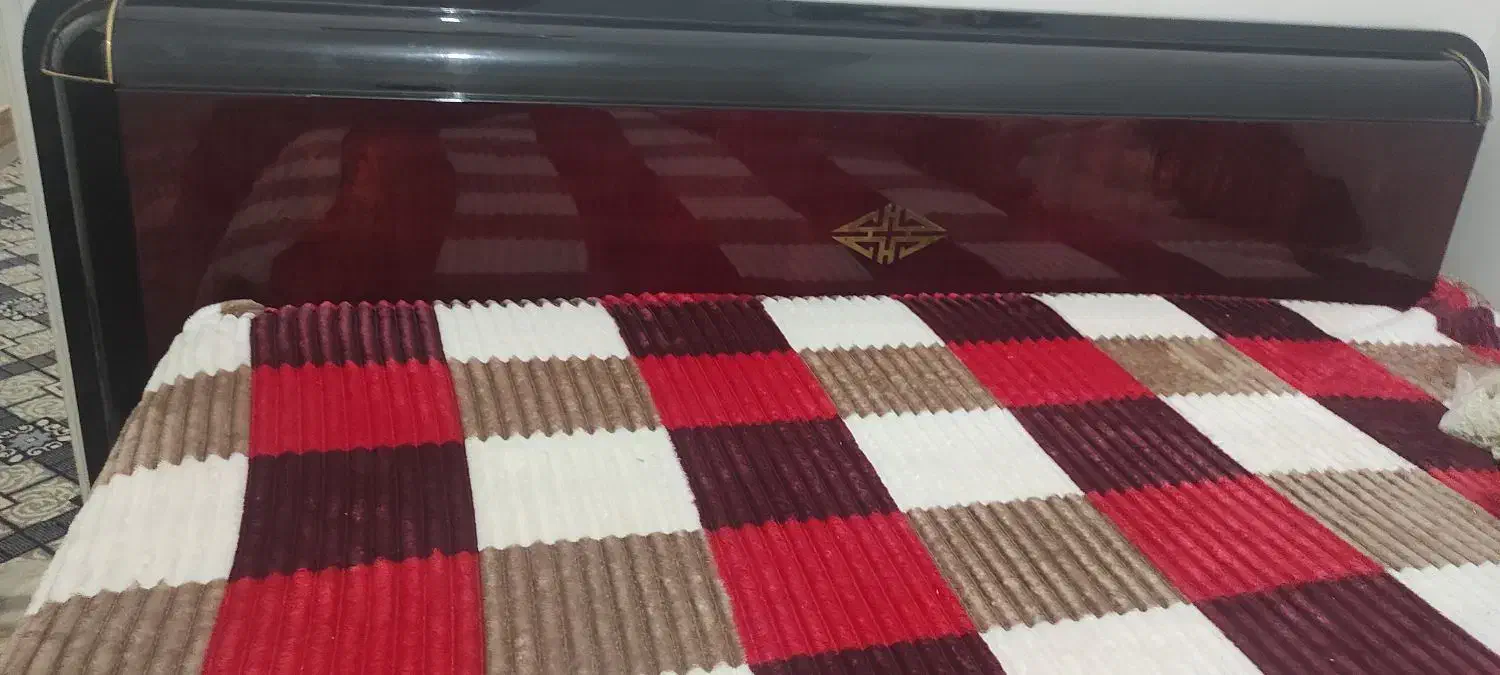 سرویس خواب دونفره،ضدخش|تخت و سرویس خواب|قنوات, |دیوار