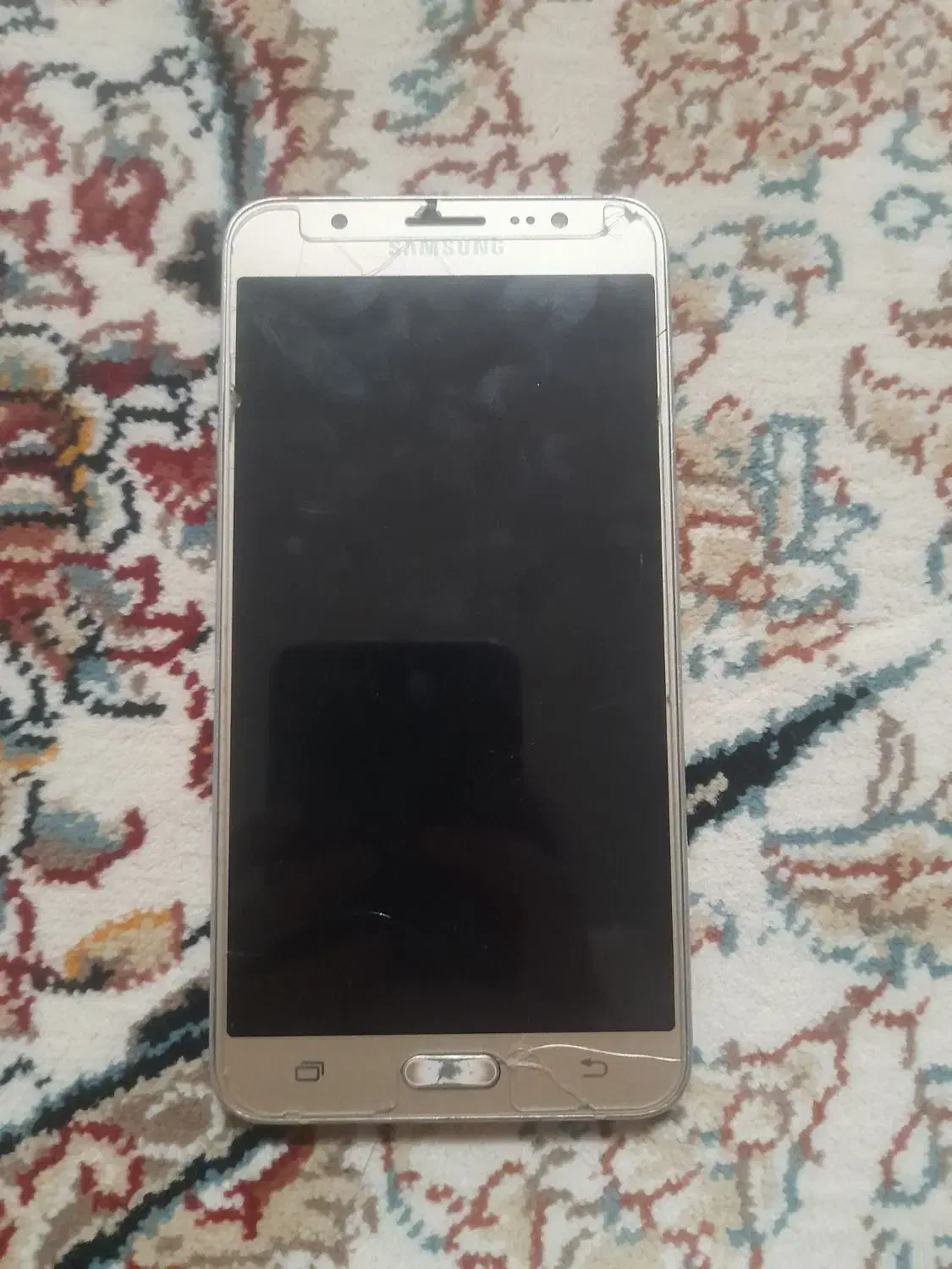 گوشی جی پنج سالم قیمت ۳۰۰۰۰۰۰|موبایل|اندیمشک, |دیوار