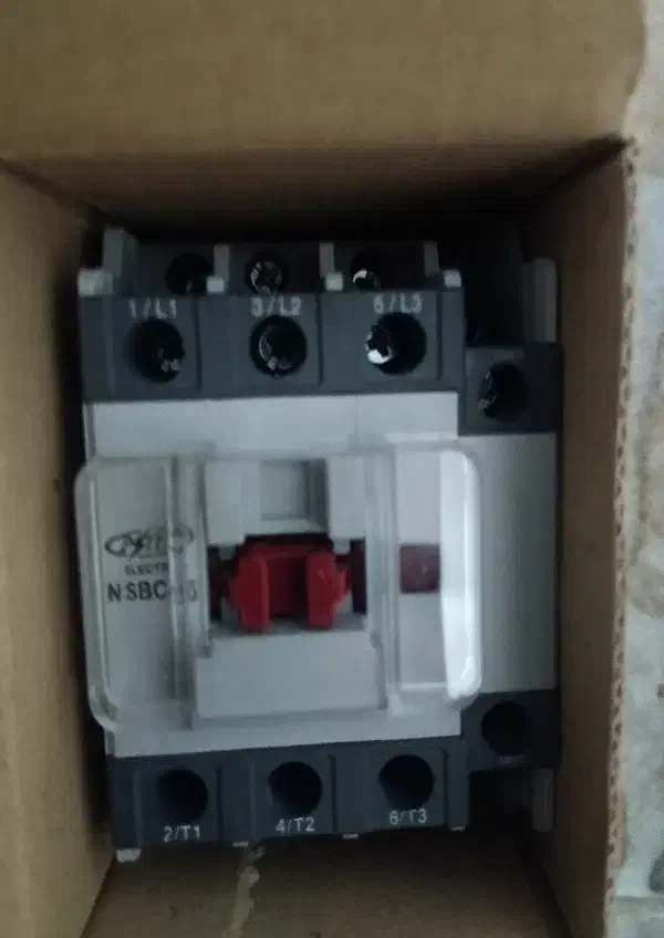 سیم ۴×۱  و وسایل برقی طبق لیست|ماشین‌آلات صنعتی|جم, |دیوار