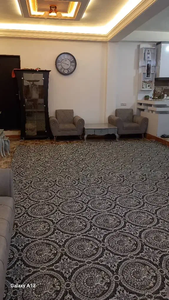 اجاره ویلا بر جاده اصلی|اجارهٔ کوتاهمدت ویلا و باغ|گوراب زرمیخ, |دیوار